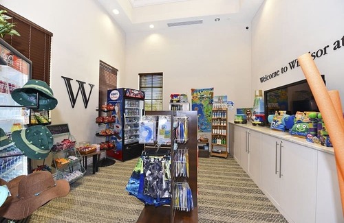 Bay Lake Haus | Gorgeous 4Bd TH Pool Windsor at Westside-2018WW