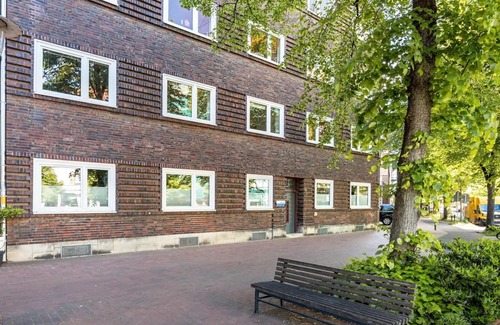 Sudstadt-Bult Wohnung | Room 'Messezimmer' with Private Terrace, Wi-Fi and Air Conditioning