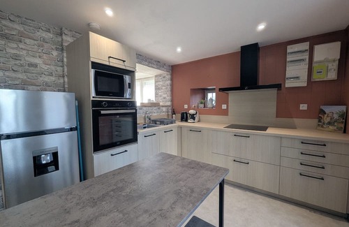 Orges Hütte | Riverside cottage in Orges for 8 guests
