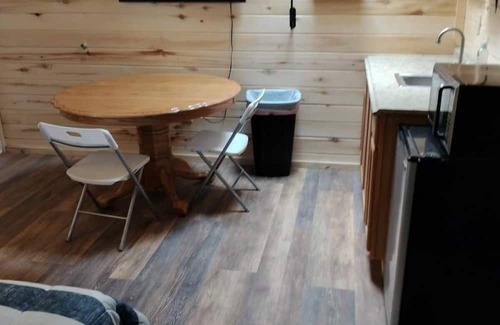 Fillmore Kabine | Cozy pet and family friendly cabin in Fillmore