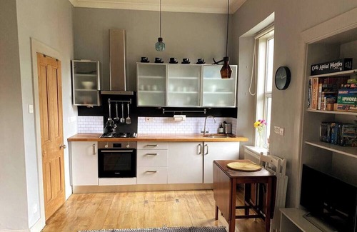 Leith Hütte | Charming & secluded cottage in the heart of Leith