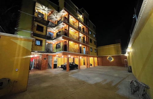 Tepotzotlan Wohnung | FULLY FITTED ROOM, LOFT TYPE SUITE