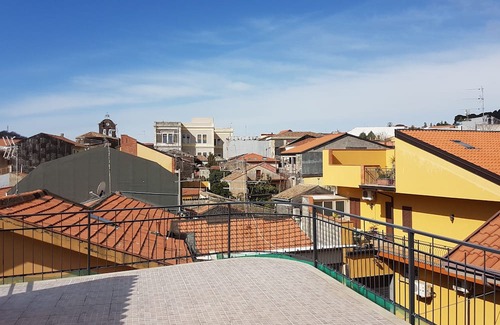 Nicolosi Wohnung | Apartment at the foot of Mount Etna with a private terrace and Mount Etna view
