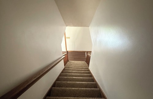 Reynoldsburg Haus | Most Wanted Home Away Home