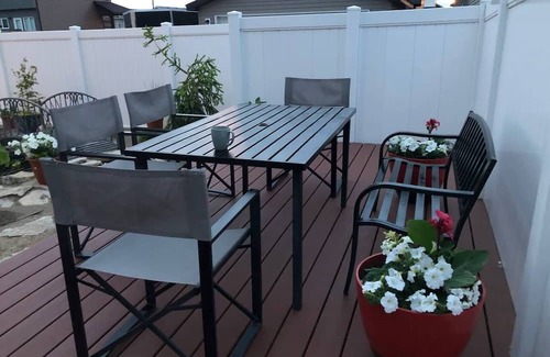 Saskatoon Haus | Hampton 3BR/2BA Suite Near Airport