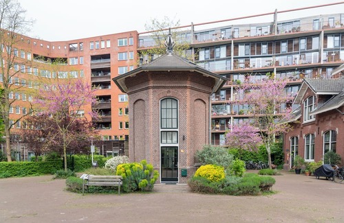 Sloterdijk Wohnung | Unique 3 floor tower apartment with AC at Westerpark