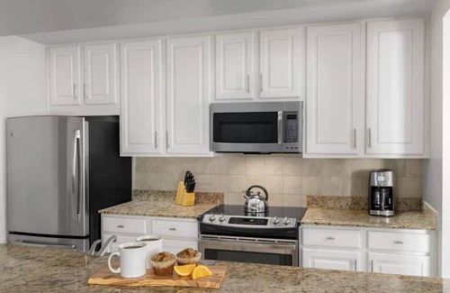 Harbour Town Resort | 2 Br Marriott Harbour Club