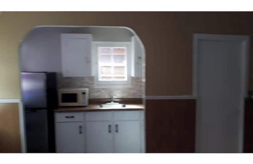 Grand Bend Kabine | Cozy Cabin #2, one block to beach