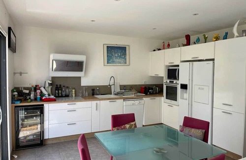 Juvignac Haus | Homerez - Family House with Pool in Juvignac