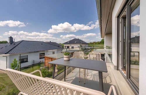 Ueckeritz Wohnung | Luxurious vacation home "Domizil zum Lerchengrund 04" in Ückeritz close to the beach wi