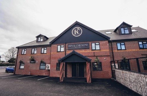 Barrow-on-Trent Wohnung | Hen & Chickens Luxury Apt Free Parking | By DerBnB