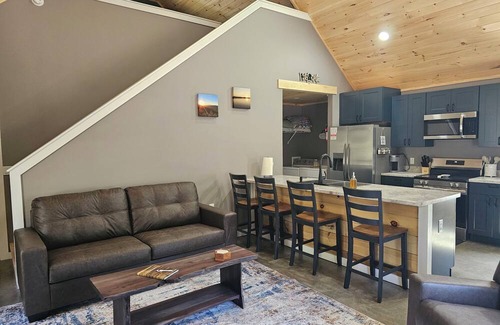Owls Head Kabine | Private 2-bedroom cabin with WiFi in Owls Head