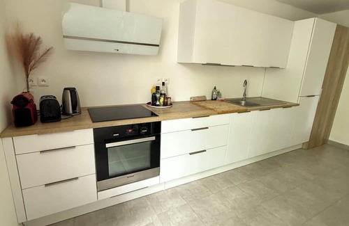 Marsillargues Wohnung | Le Hugo F3 in maison de maître - Charm & conviviality close to town and beaches