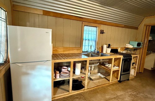 Andalusia Kabine | Comfy cabin located in Andalusia, AL