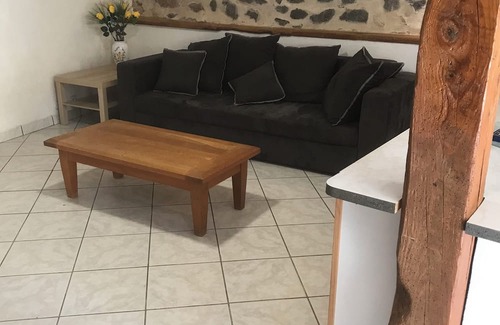 Yronde-et-Buron Haus | Charming rentals in the heart of Auvergne