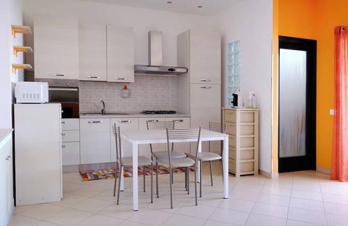 Locri Wohnung | A place away from the city chaos, in a serene and relaxing environment.