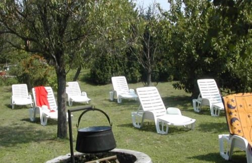Balatongyorok Haus | Charming building in beautiful Balatongyörök with WiFi, AC