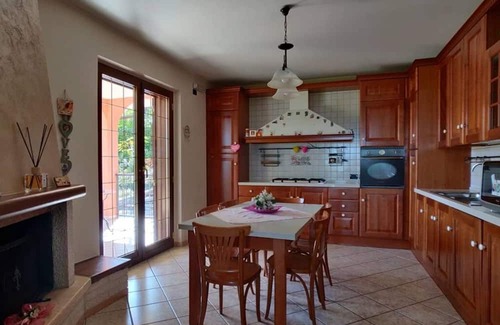 Abbateggio Haus | Homerez - Charming House in Abbateggio with Private Pool