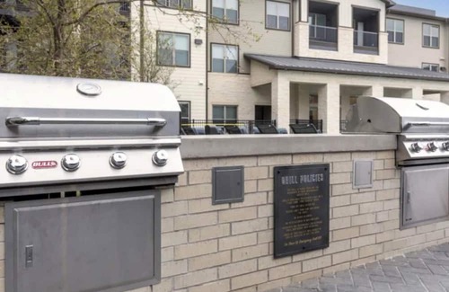 McKinney Wohnung | Bridge 2BD 7 - Two Bedroom Apartment, Sleeps 4