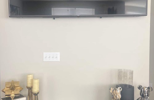 Rosenberg Haus | Charming 2-bedroom house in Rosenberg with WiFi and AC