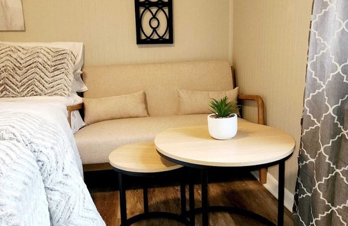 Ashland Wohnung | Cozy compact Studio in Ashland, PA, High-speed Wi-Fi , AC & Complimentary coffee