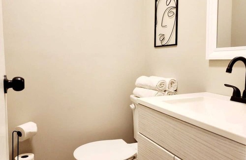 Ashland Wohnung | Cozy compact Studio in Ashland, PA, High-speed Wi-Fi , AC & Complimentary coffee