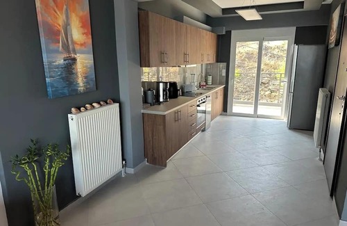 Amfilochia Wohnung | Suite 3 on the Hill - Stunning, Spacious, and Breathtaking Panoramic View