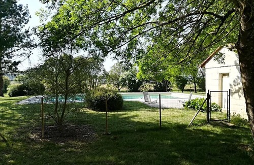 Fronsac Haus | A haven of tranquillity on the banks of the Dordogne River