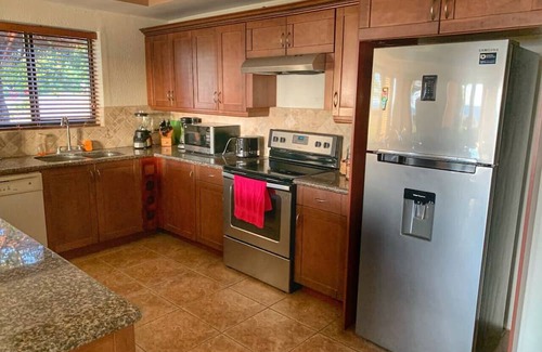 Managua Wohnung | Beachfront Luxury Suite for up to 6 people!