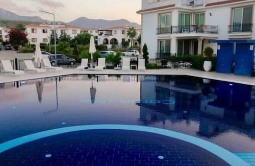 Bahceli Wohnung | Quiet apartment: sea view + gym + pool + spa