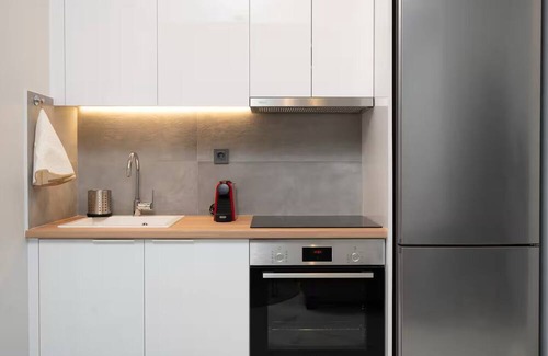 Exarhia Wohnung | Unique Urban Gem in Neapoli/Exarcheia