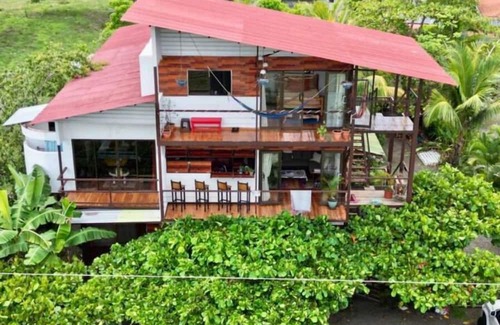 Las Olas Beach Community Eigentumswohnung | Casa Macaw Ocean View 3-bedroom condo in fantastic Esterillos Oeste with AC,WiFi
