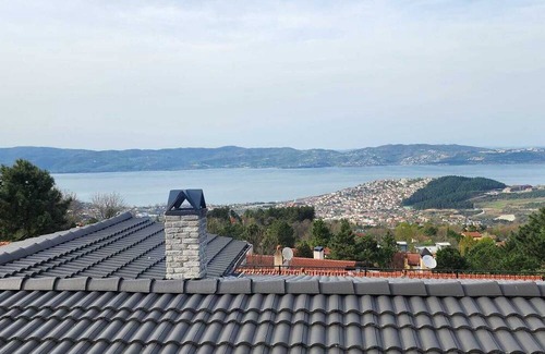 Ilmiye Haus | İlmiye 2+1 Heating Pool - Lake View - Jacuzzi - Fireplace - 4 Person Bungalow