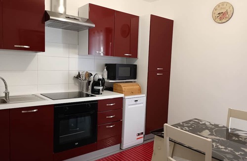 Altavalle Wohnung | Pet friendly vacation apartment with private garden
