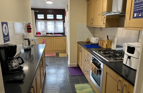 Mayfield Haus | Cosy Rooms within Family Home with shared facilities