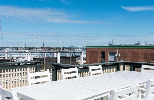 Yachting Village Haus | Downtown Harbor View
