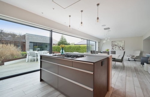 Tankerton Haus | Whitstable | 4 bd | Pool | Games Room | Cinema