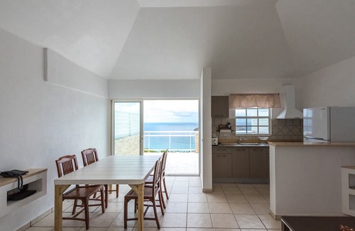 Flamands Wohnung | 1 Bed Apartment Bungalow hansen 1 in Colombier