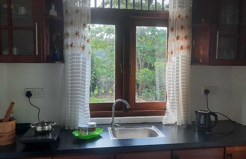Boossa Haus | Charming country house with WiFi and AC in enchanting Galle