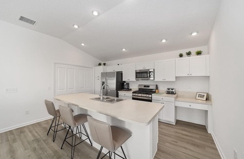 Okahumpka Haus | Fechtel's Oasis – Your Gateway to The Villages