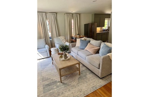 Tuscaloosa Haus | Crimson Comfort @ The Ivy, 2.5 mi from BDS