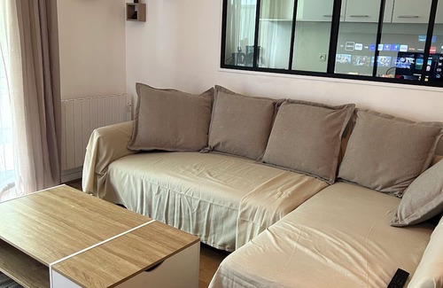 Mantes-la-Jolie Wohnung | Charming T2 on the edge of the Seine with terrace