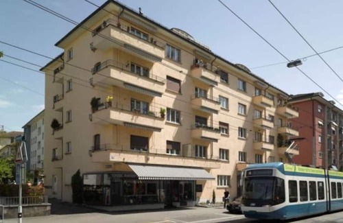 Muhlebach Wohnung | Fancy 1BR flat in the city center (SF19)