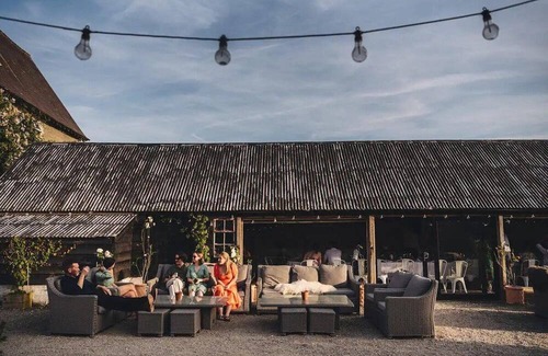 Brampton Bryan Haus | Ferienhaus-Groß-Eigenes Badezimmer-Blick auf die Landschaft