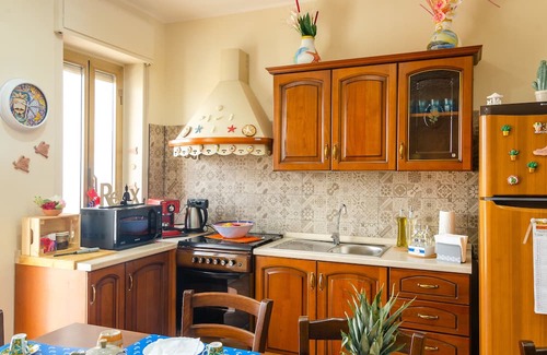 Coste Wohnung | Casa Aurora a stone's throw from the railway