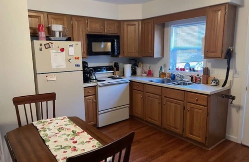 Paw Paw Eigentumswohnung | Cozy 2-bedroom condo in Avalon Resort located in Paw Paw West Virginia