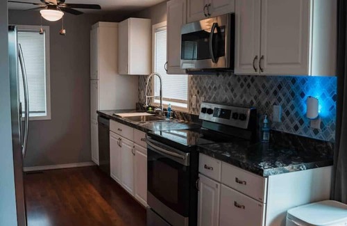 Vickery Haus | Reconnect in a Cozy Retreat