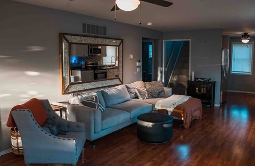 Vickery Haus | Reconnect in a Cozy Retreat