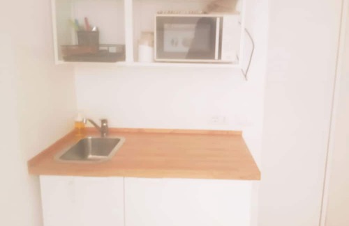 Cerreto Wohnung | Delightful studio apartment in the center of Ladispoli near the beach