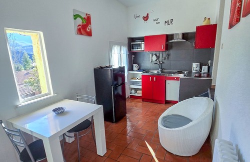 La Robine-sur-Galabre Wohnung | Apartment in Provence in a quiet area with mountai